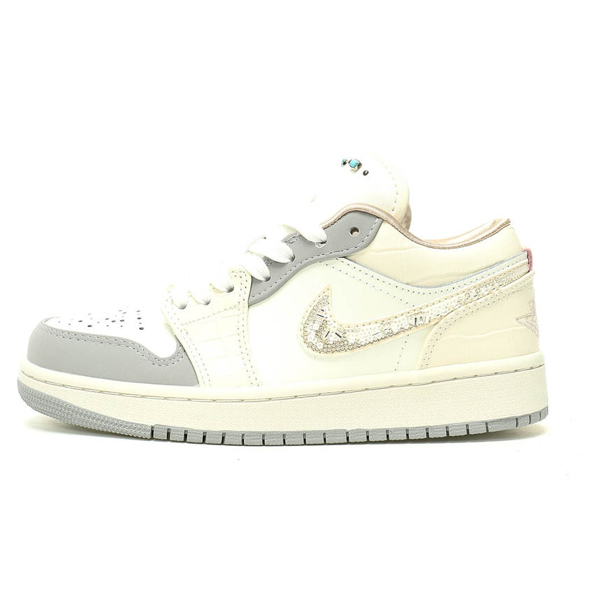 Air Jordan 1 Low Sneaker IH7323-100