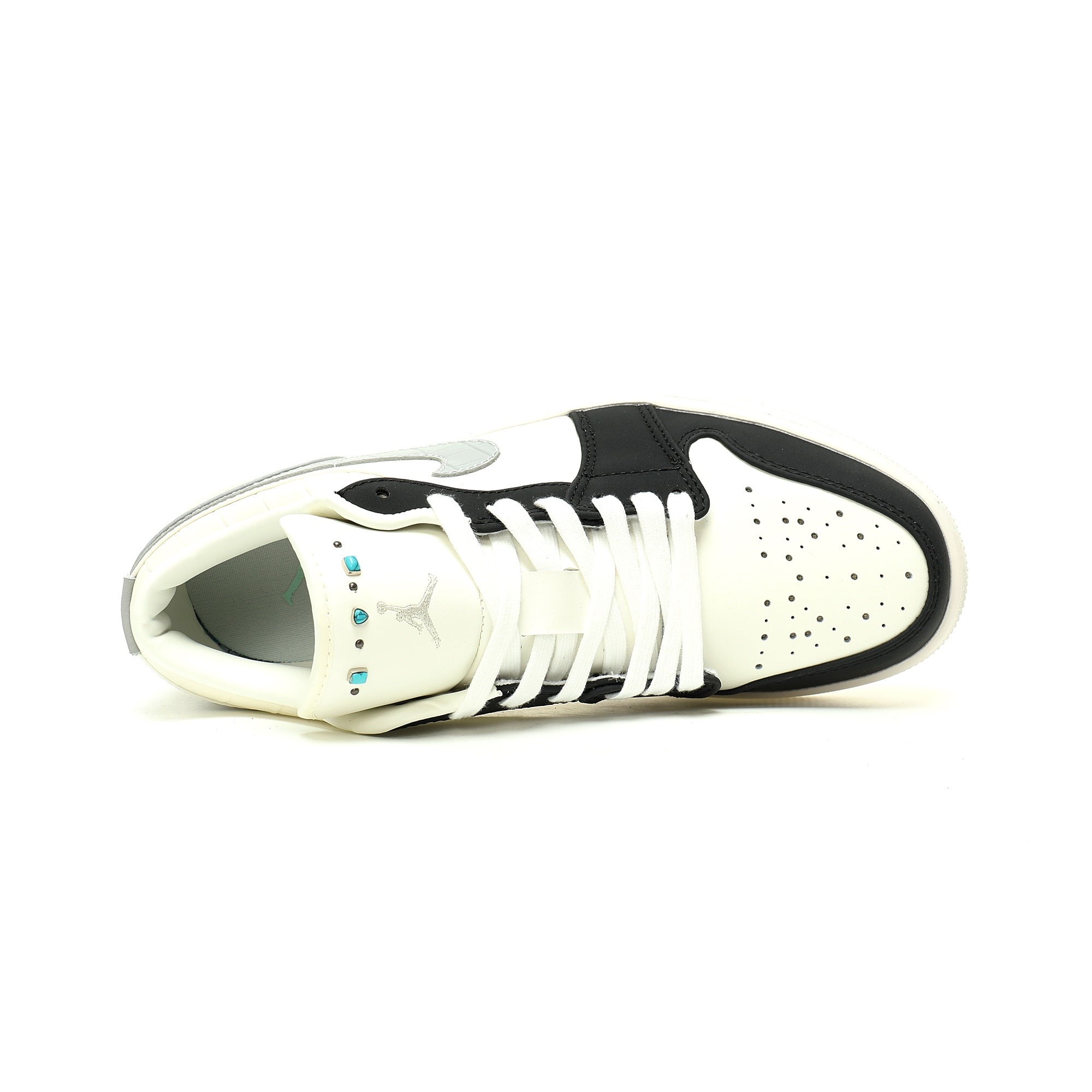 Alternative view of Air Jordan 1 Low Sneaker IO2242-101