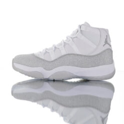 Air Jordan 11 Sneaker AR0715-100