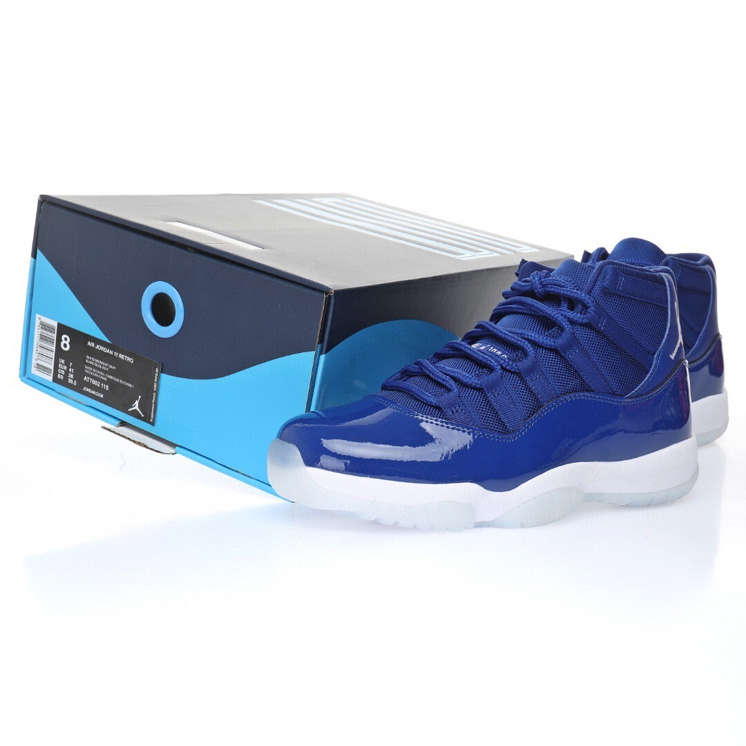 Alternative view of Air Jordan 11 Sneaker AT7802-115