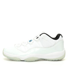 Air Jordan 11 Sneaker AV2187-117