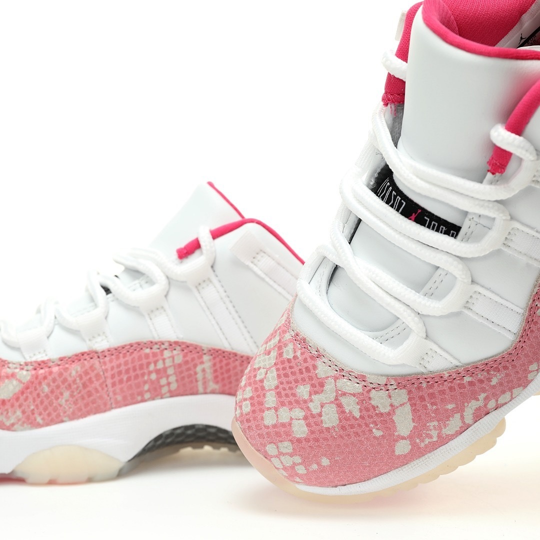 Alternative view of Air Jordan 12 Sneaker AH7860-106