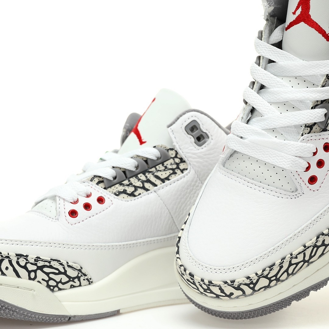Alternative view of Air Jordan 3 Sneaker AQ9129-170