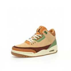 Alternative view of Air Jordan 3 Sneaker CT8532-160