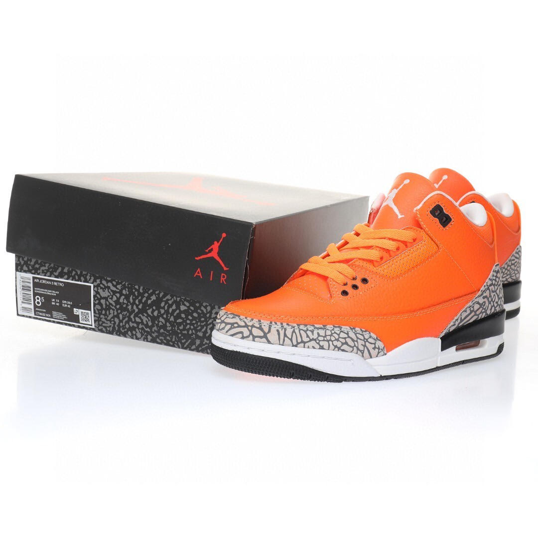 Alternative view of Air Jordan 3 Sneaker CT8532-801