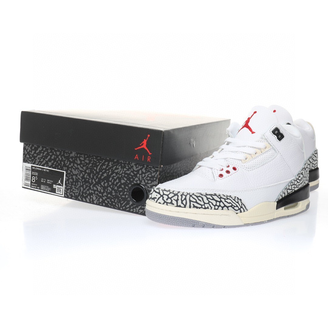 Alternative view of Air Jordan 3 Sneaker DN3707-100