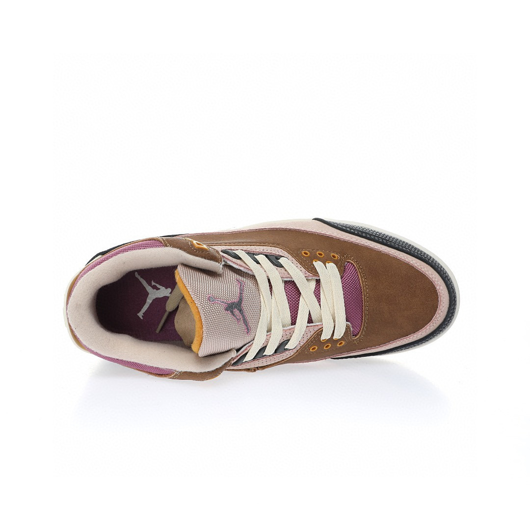 Alternative view of Air Jordan 3 Sneaker DR8869-200