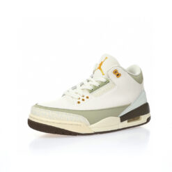 Alternative view of Air Jordan 3 Sneaker DX6660-800