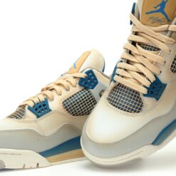Alternative view of Air Jordan 4 Sneaker 308497-105