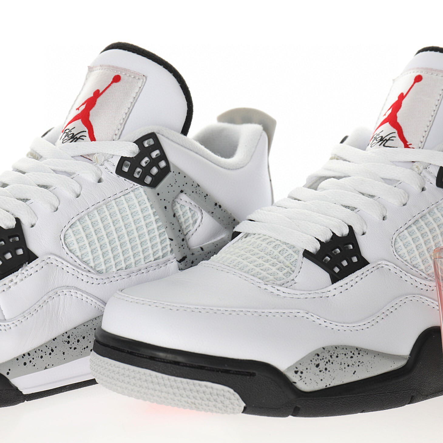 Alternative view of Air Jordan 4 Sneaker 840606-192
