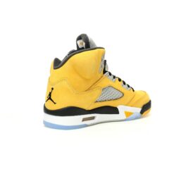 Alternative view of Air Jordan 5 Sneaker IO3372-700