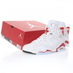 Alternative view of Air Jordan 6 Sneaker CT8529-162