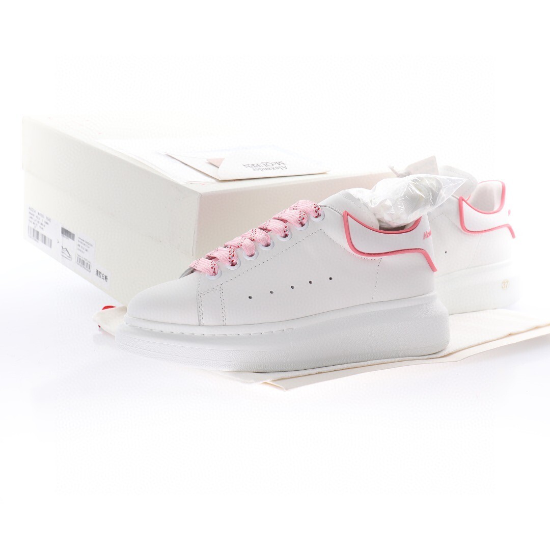 Alternative view of Alexander Mcqueen Sneaker 462214 WHGP7 9344