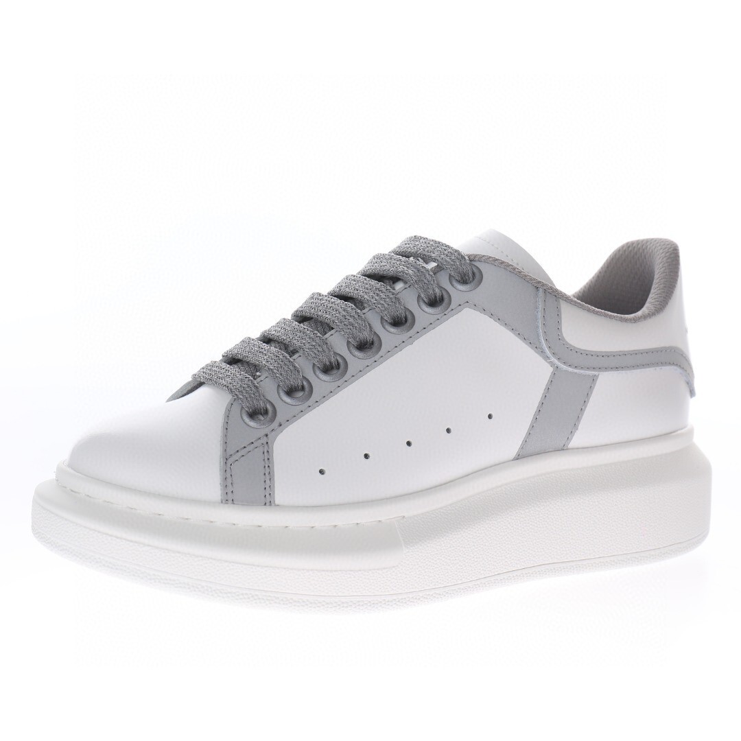 Alternative view of Alexander Mcqueen Sneaker 462214 WHGP7 9345