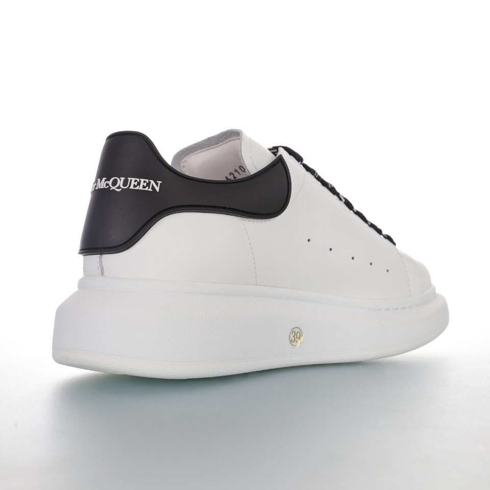 Alternative view of Alexander Mcqueen Sneaker 553770 WHGP790 9061