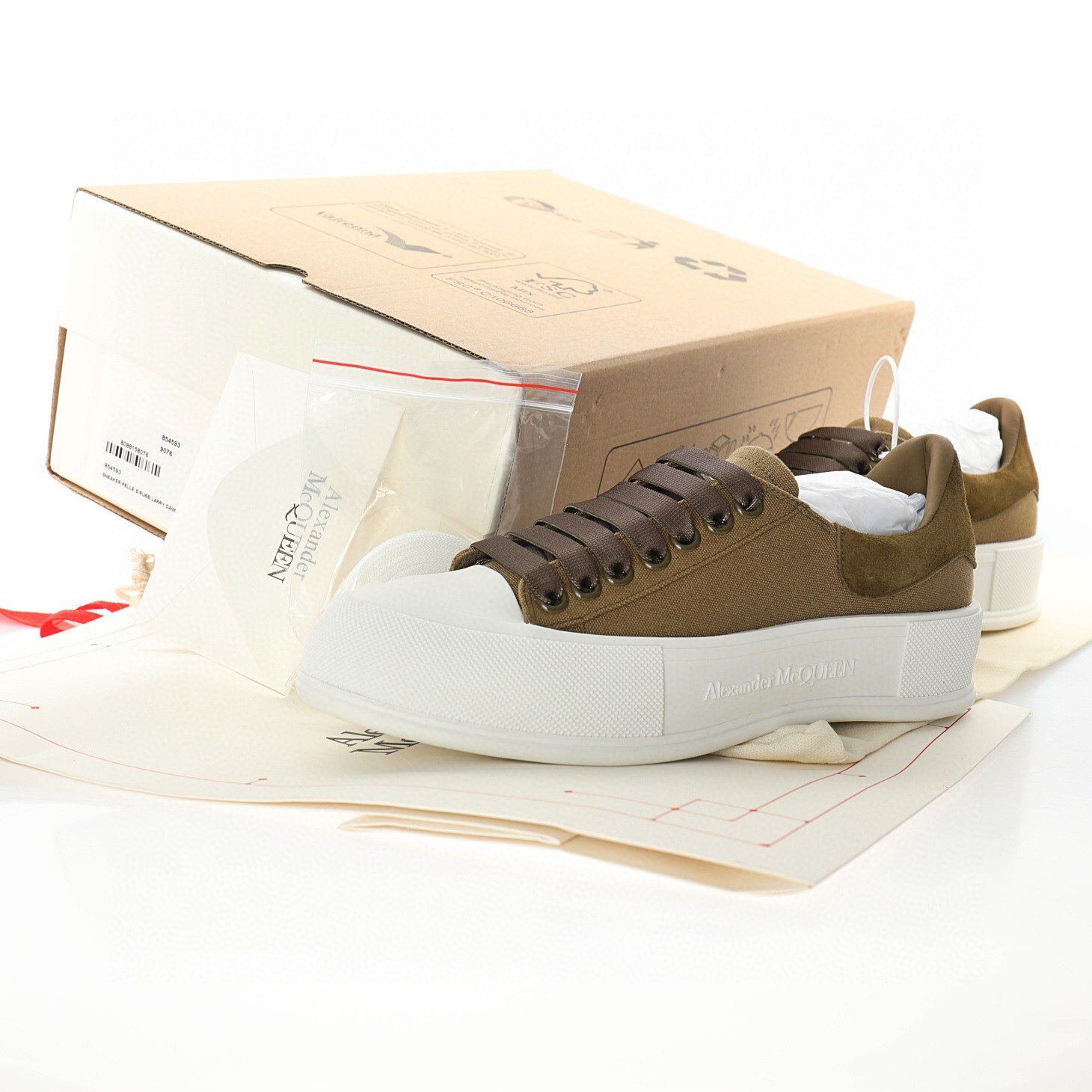 Alternative view of Alexander Mcqueen Sneaker 654593W4PQ13227
