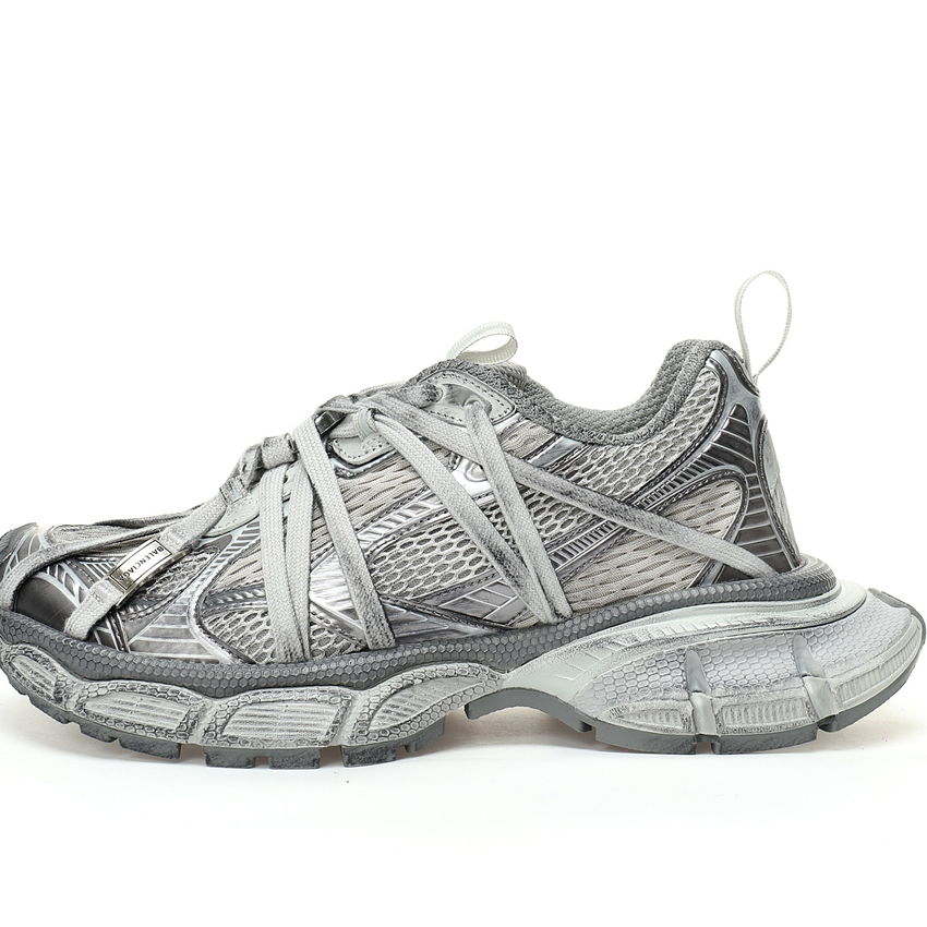 Balenciaga 3XL Sneaker 825601 W3XCH 1101