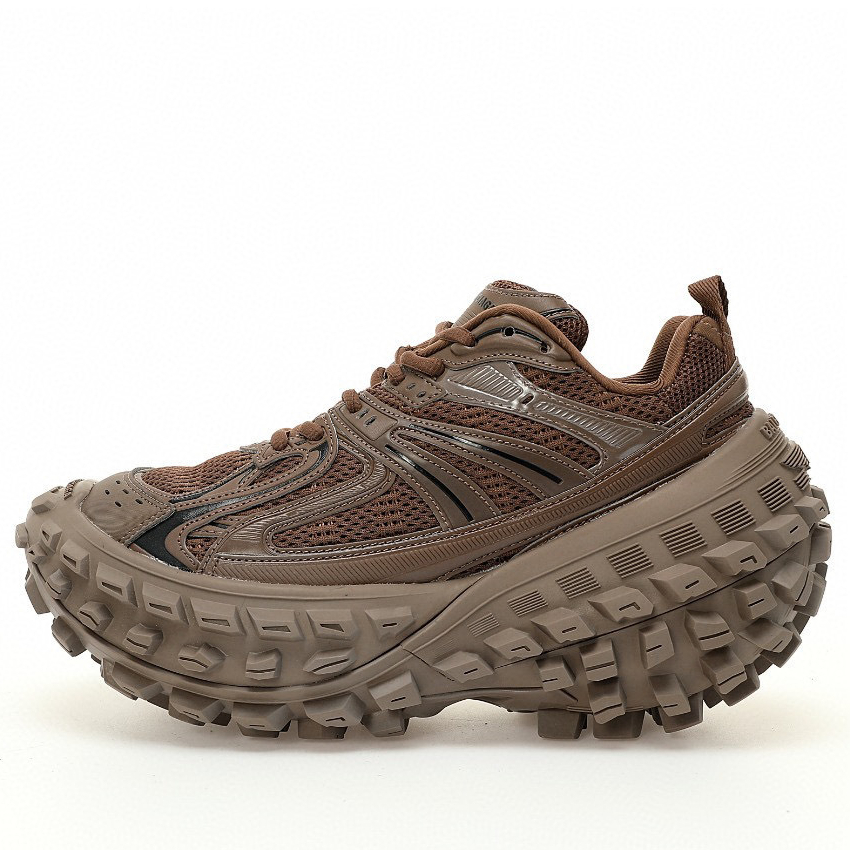 Balenciaga Bouncer Sneaker 685611 W3RB5 2408