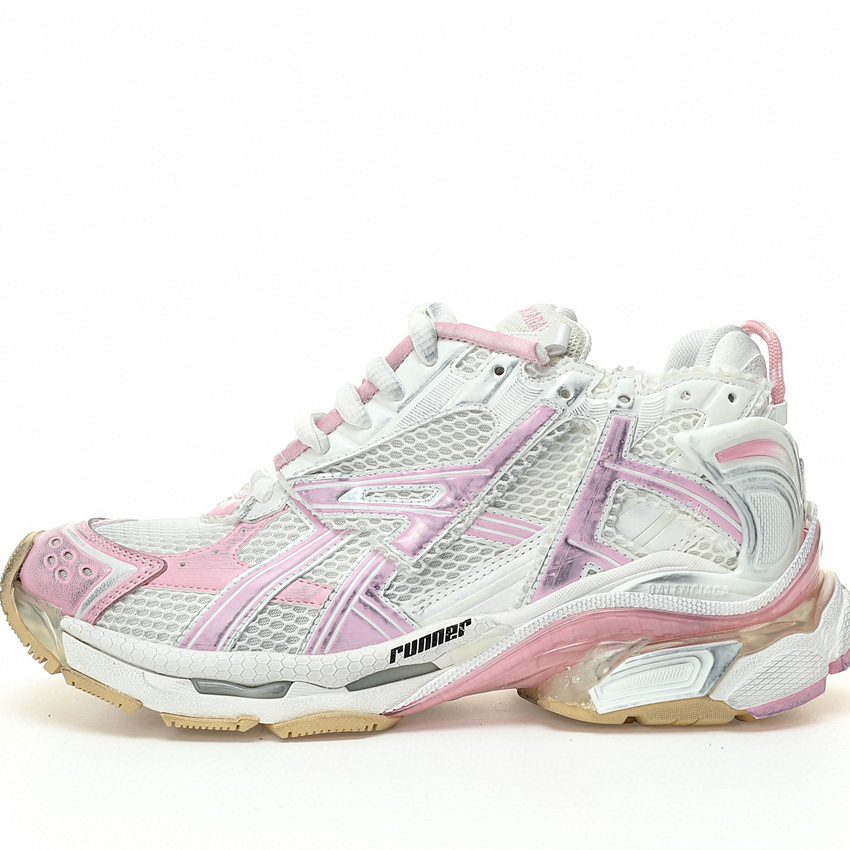 Balenciaga Runner Sneaker 677402 W3RB3 9059