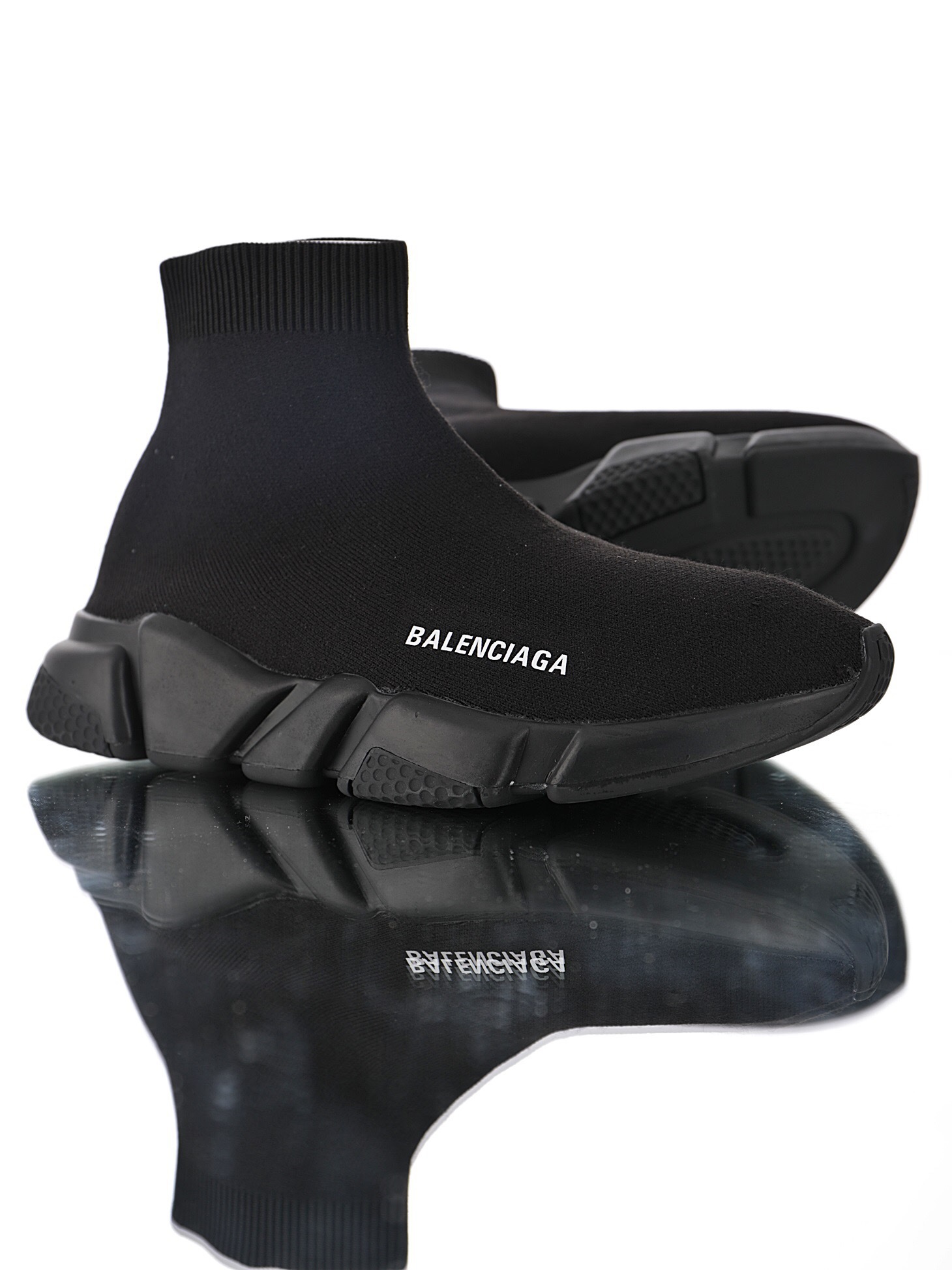 Alternative view of Balenciaga Speed Sneaker 494371 W 05G 1000_CM_4
