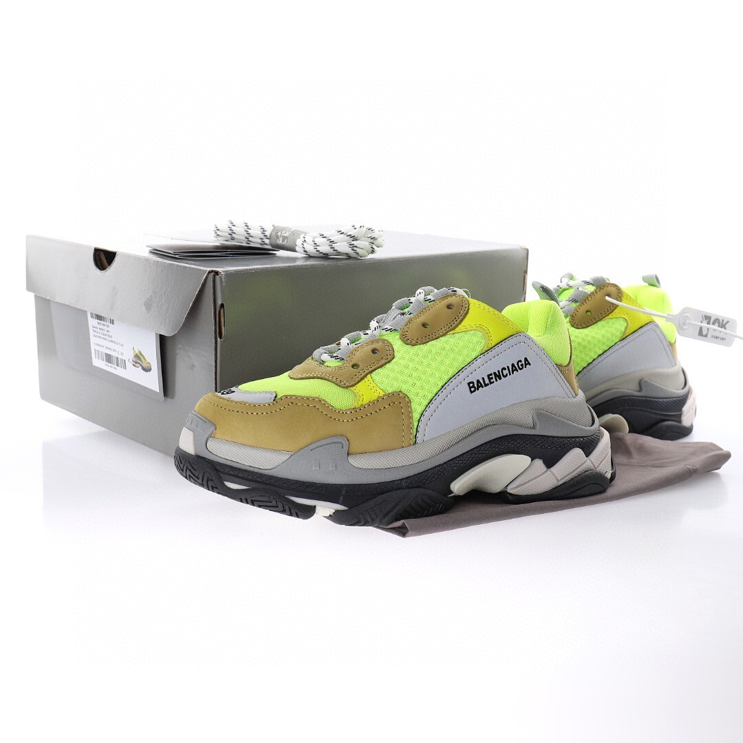 Balenciaga Triple S Sneaker 524039 W09O3 1801 - Image 2