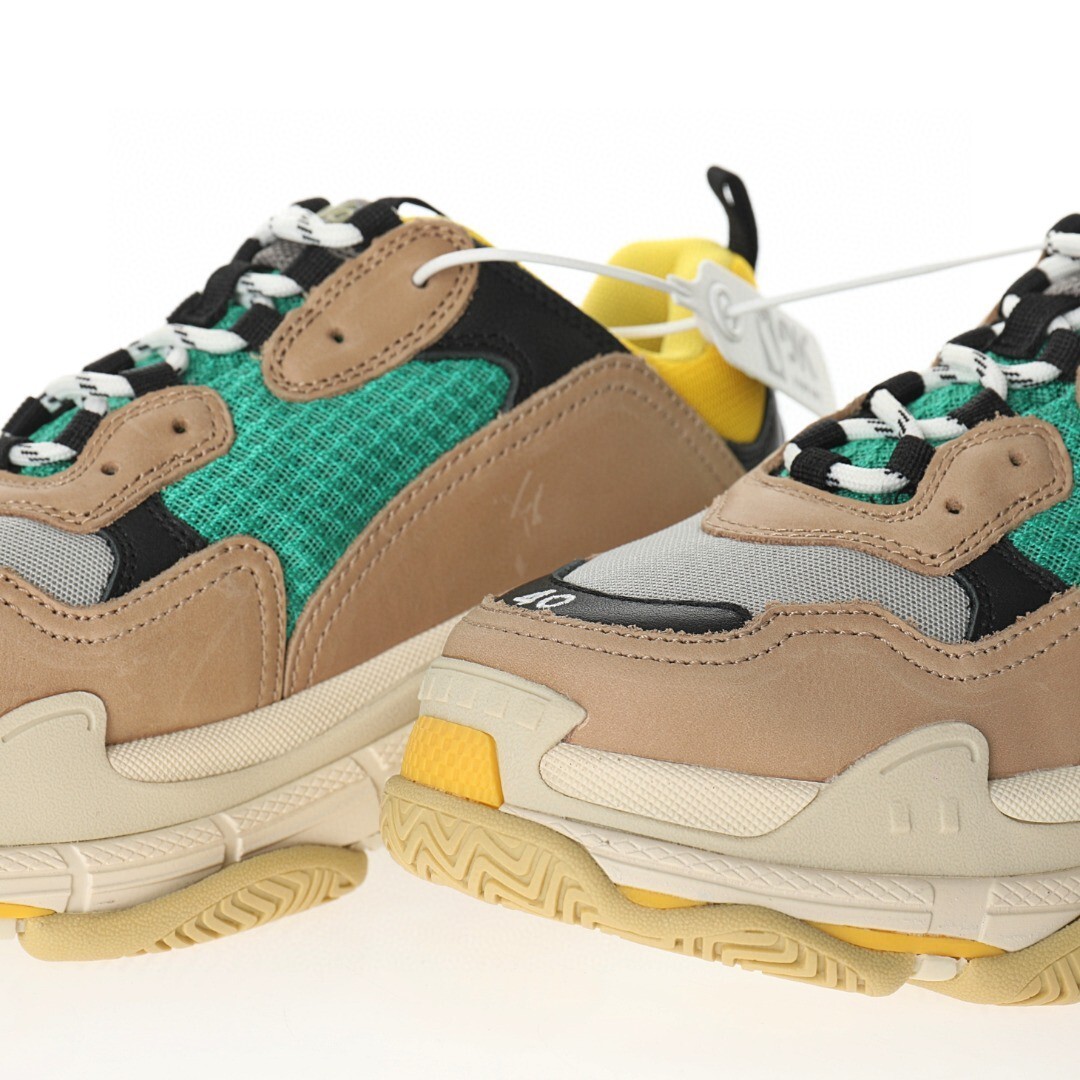 Balenciaga Triple S Sneaker 536737 W09E1 9010 - Image 3
