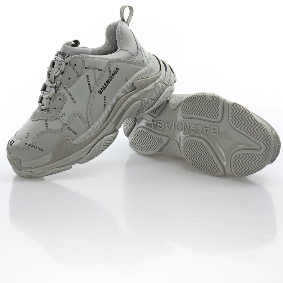 Balenciaga Triple S Sneaker 536737 W2FA1 1210 - Image 6