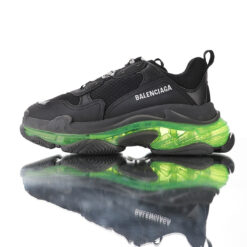 Balenciaga Triple S Sneaker 544351W09ON1047