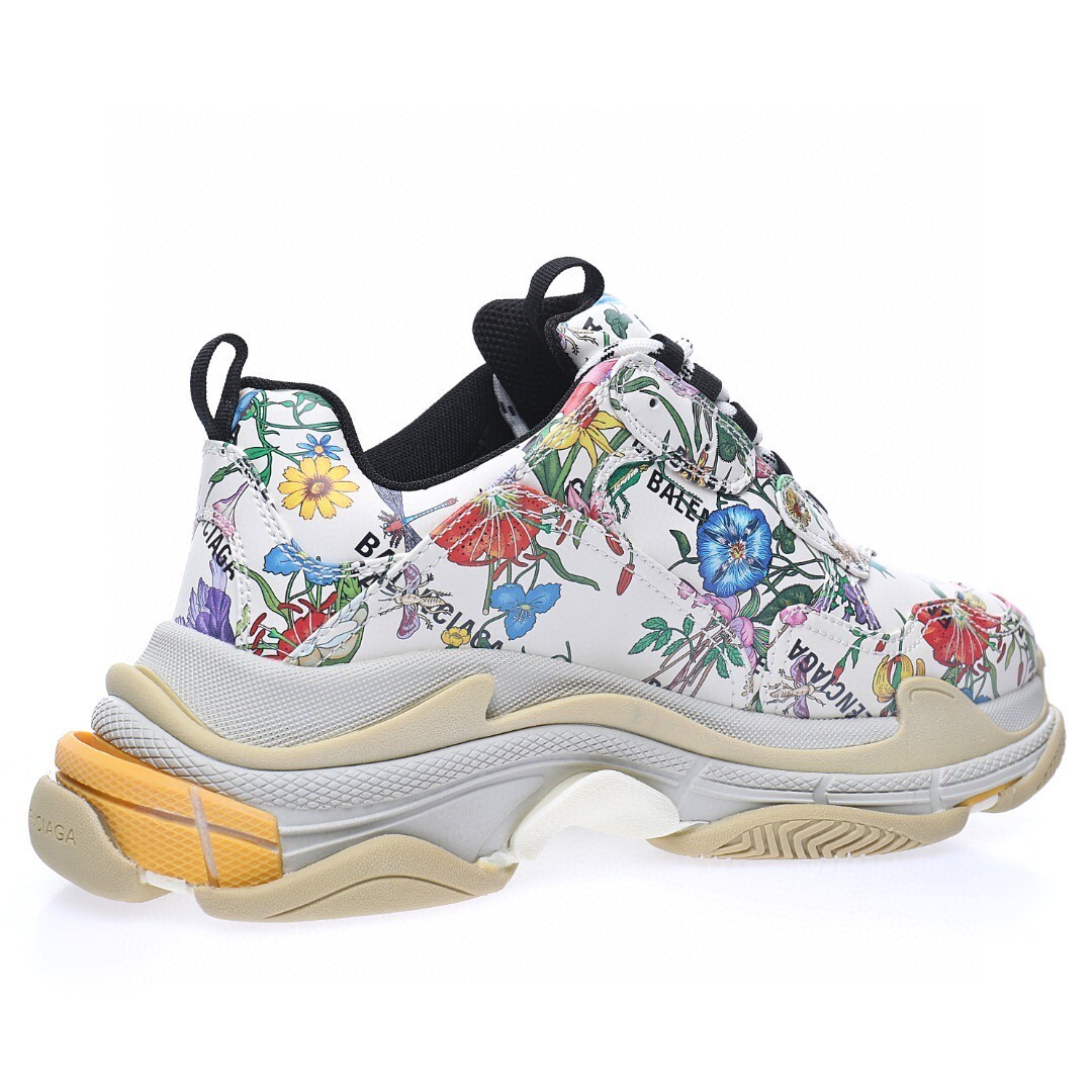 Balenciaga Triple S Sneaker 677195 UL110 8461 - Image 8