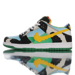 Ben & Jerry's x Nike Dunk Low SB Sneaker CU3244-100
