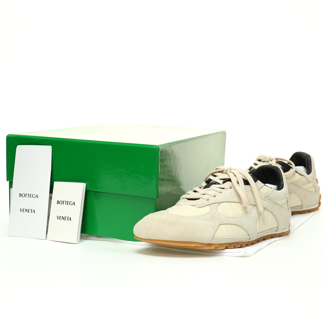 Bottega Veneta Orbit Flash Low Sneakers 838373V3MS29166 - Image 9