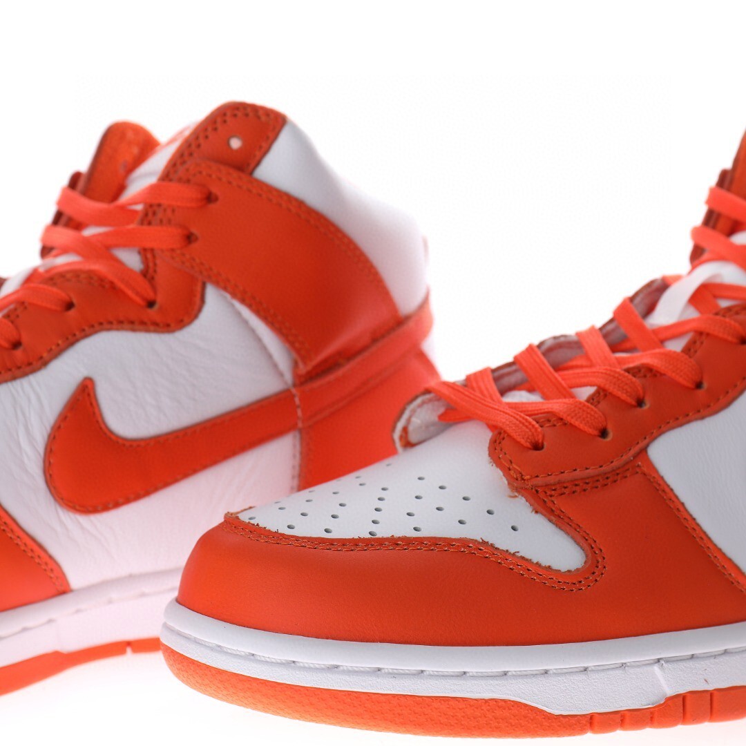 Nike Dunk High SB Sneaker DD1399-101 - Image 8