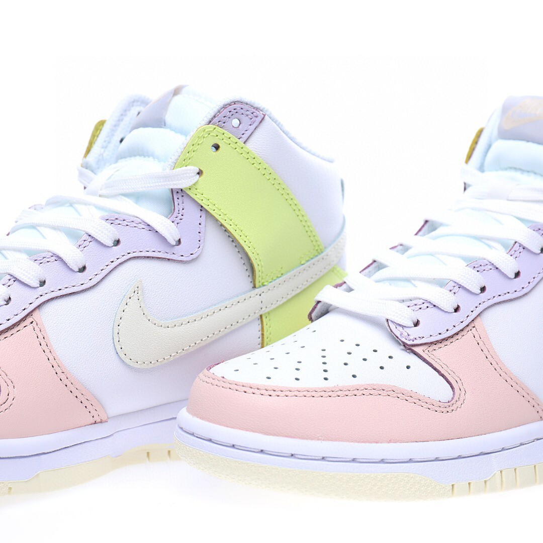Nike Dunk High SB Sneaker DD1869-108 - Image 3