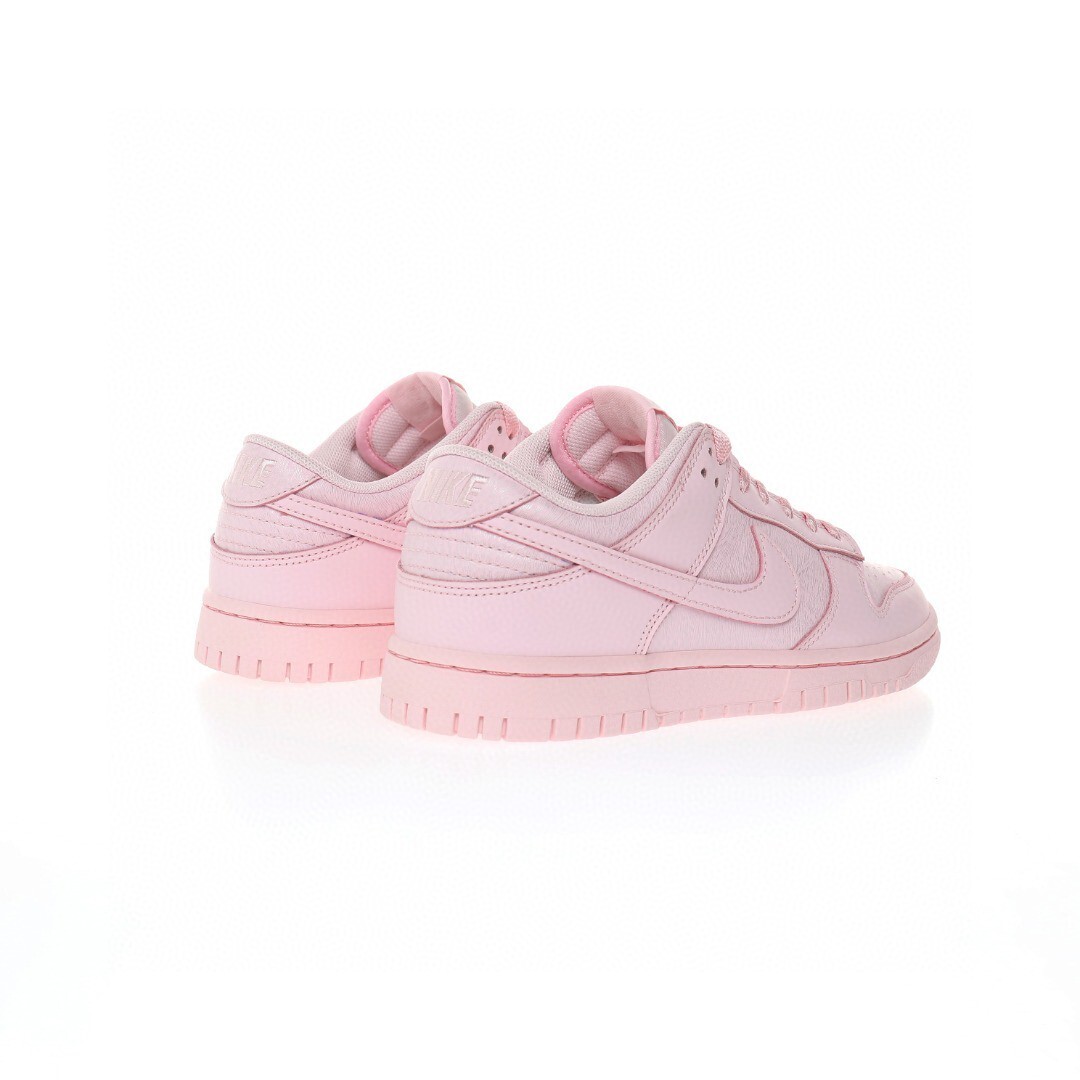 Nike Dunk Low SB Sneaker 921803-601 - Image 4