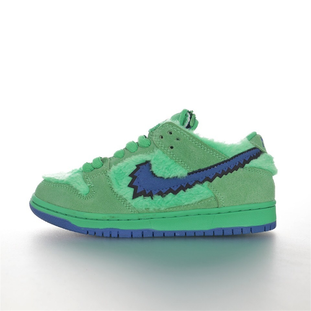 Nike Dunk Low SB Sneaker CJ5378-300