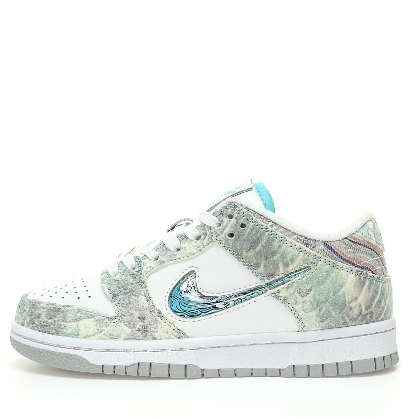 Nike Dunk Low SB Sneaker DC0831-101