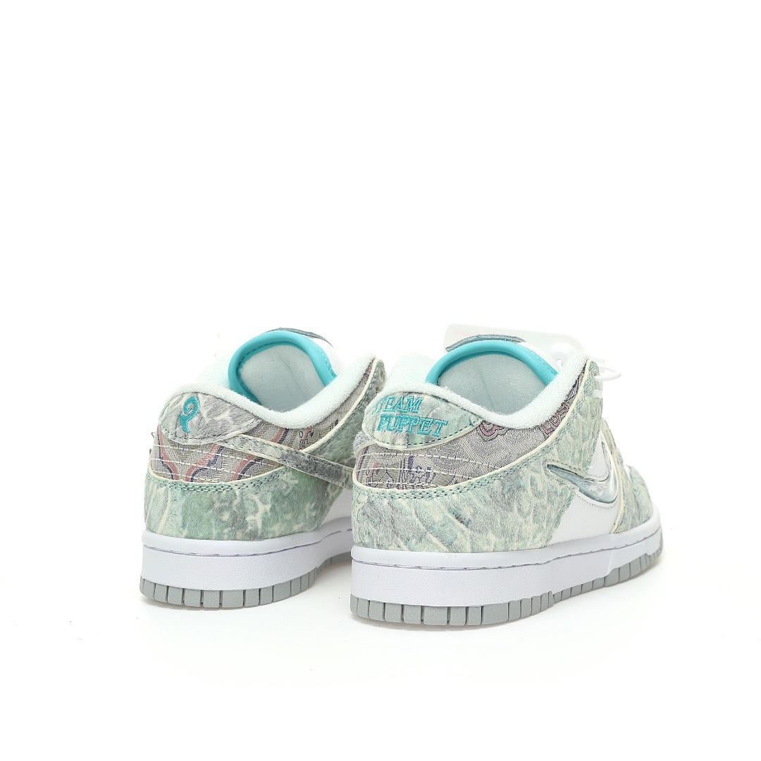 Nike Dunk Low SB Sneaker DC0831-101 - Image 6