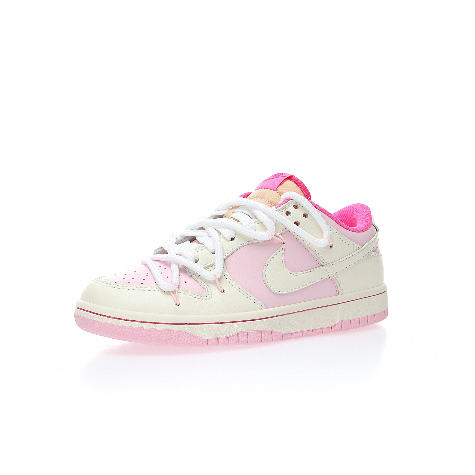 Nike Dunk Low SB Sneaker DH9765-200 - Image 2