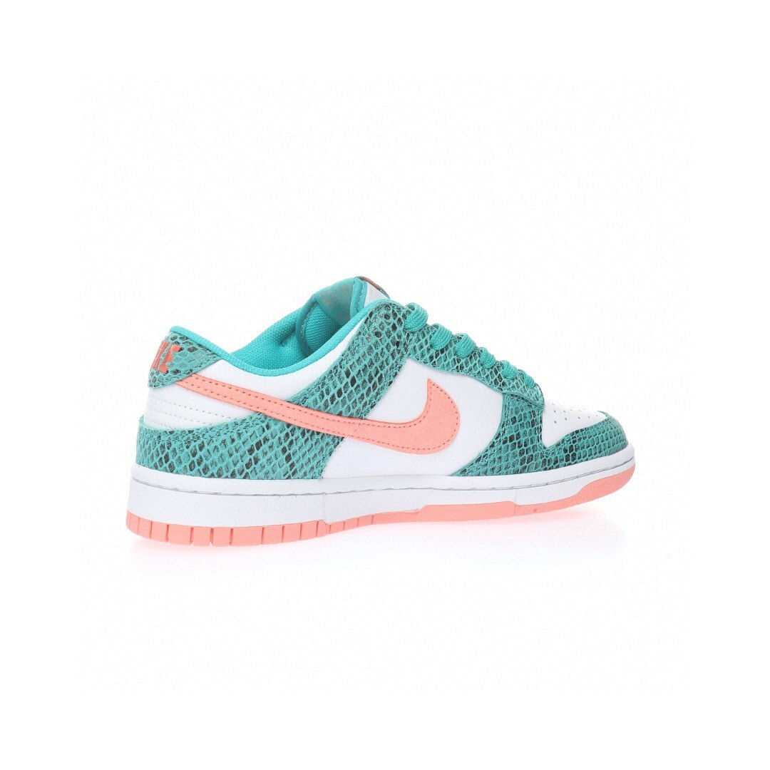 Nike Dunk Low SB Sneaker DR8577-300 - Image 8