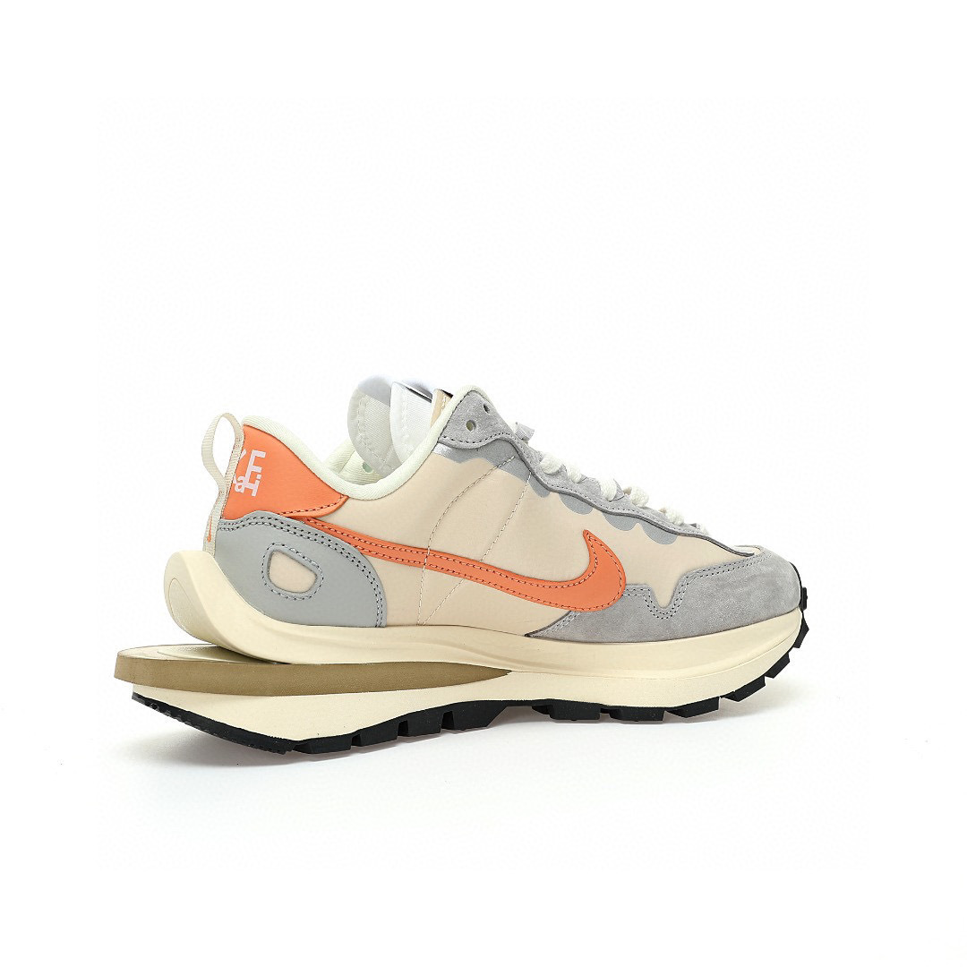Nike Sacai Sneaker DD1875-107 - Image 3