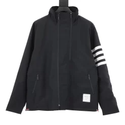 TB Outwear S-L 360202602037064_139