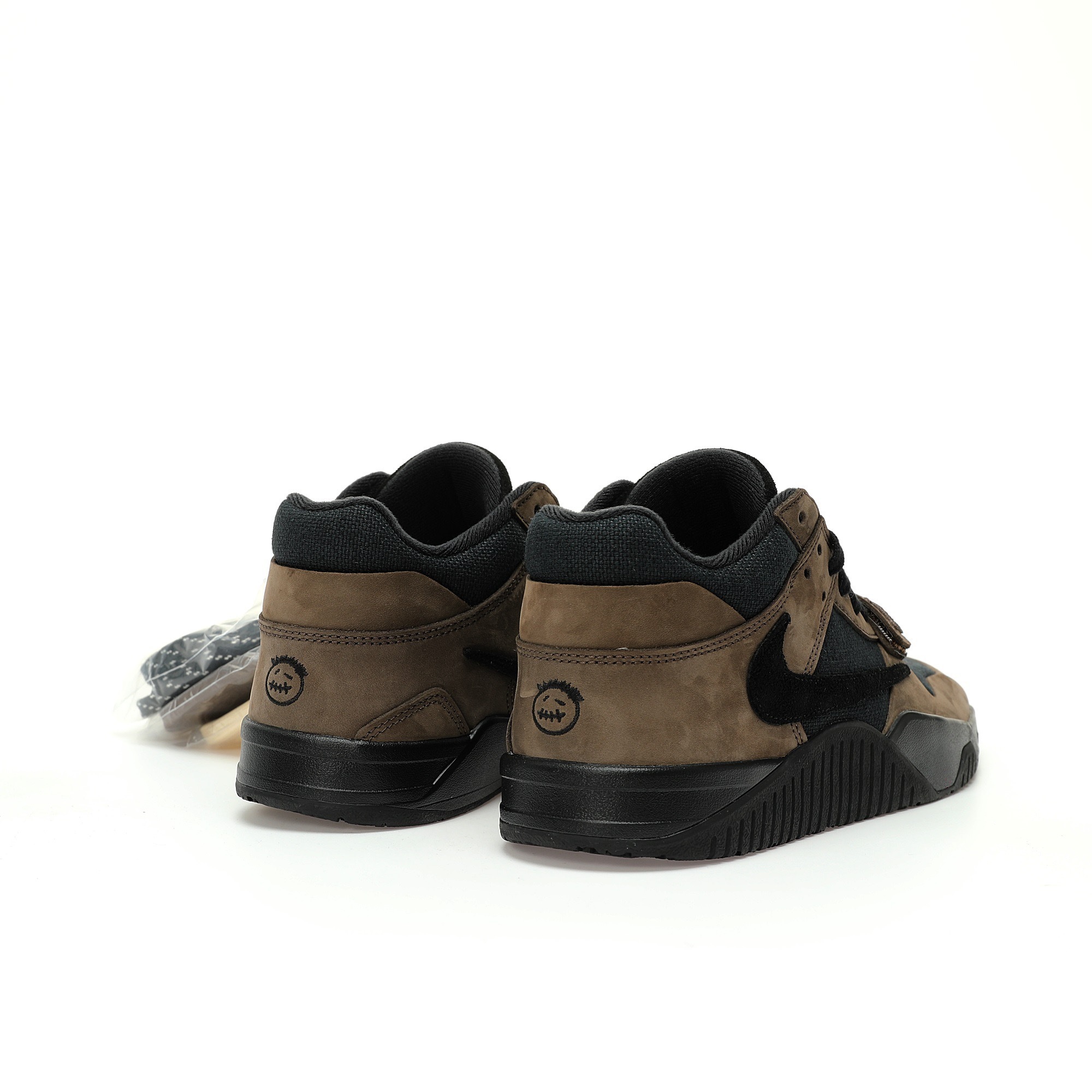 Travis Scott x Air Jordan Jumpman Jack TR Sneaker FZ8117-204 - Image 3