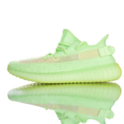 Yeezy Boost 350 Sneaker DQ8582