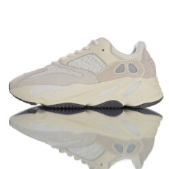 Yeezy Boost 700 Sneaker EG7596