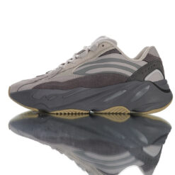 Yeezy Boost 700 Sneaker FU7914