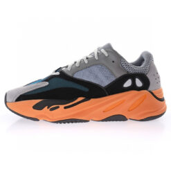 Yeezy Boost 700 Sneaker GW0296