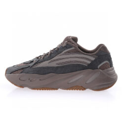 Yeezy Boost 700 Sneaker GZ0724