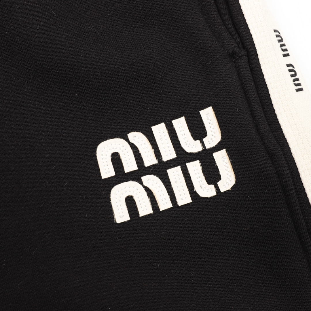 MIU MIU Bottomwear XS-L 160202604050318_79 - Image 5