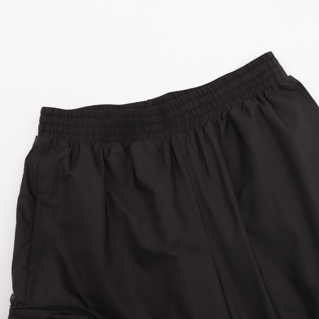 MONCLER Bottomwear S-XL 160202604050137_79 - Image 3