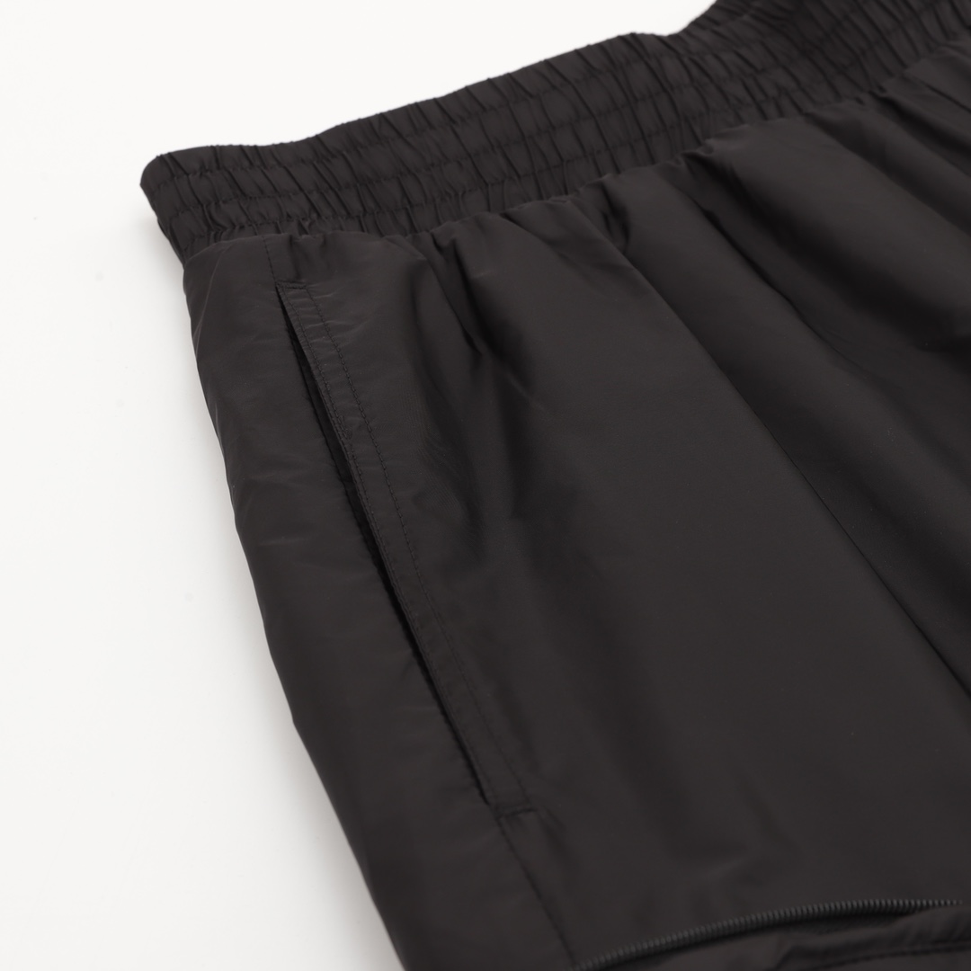 MONCLER Bottomwear S-XL 160202604050137_79 - Image 4